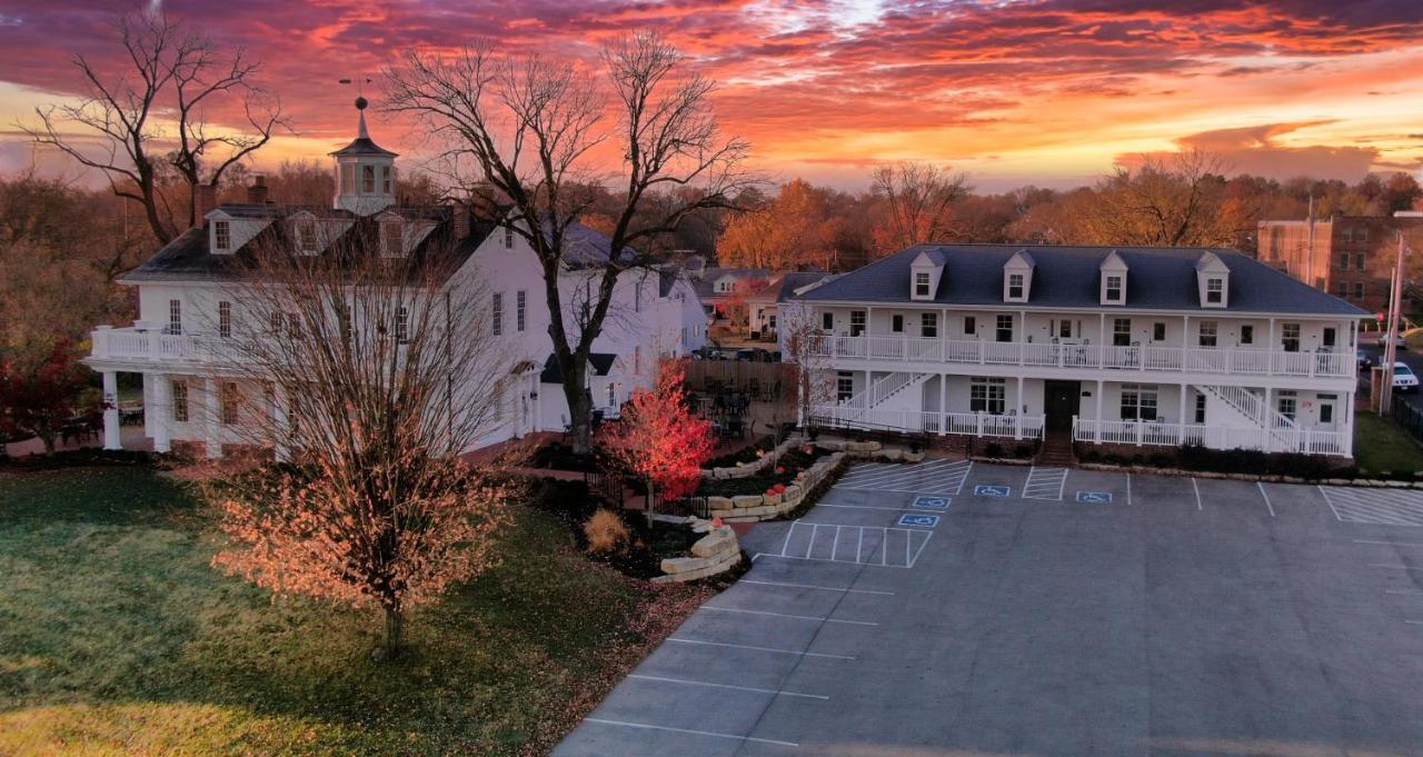 Inn At Elijah Mclean'S Washington Exterior photo